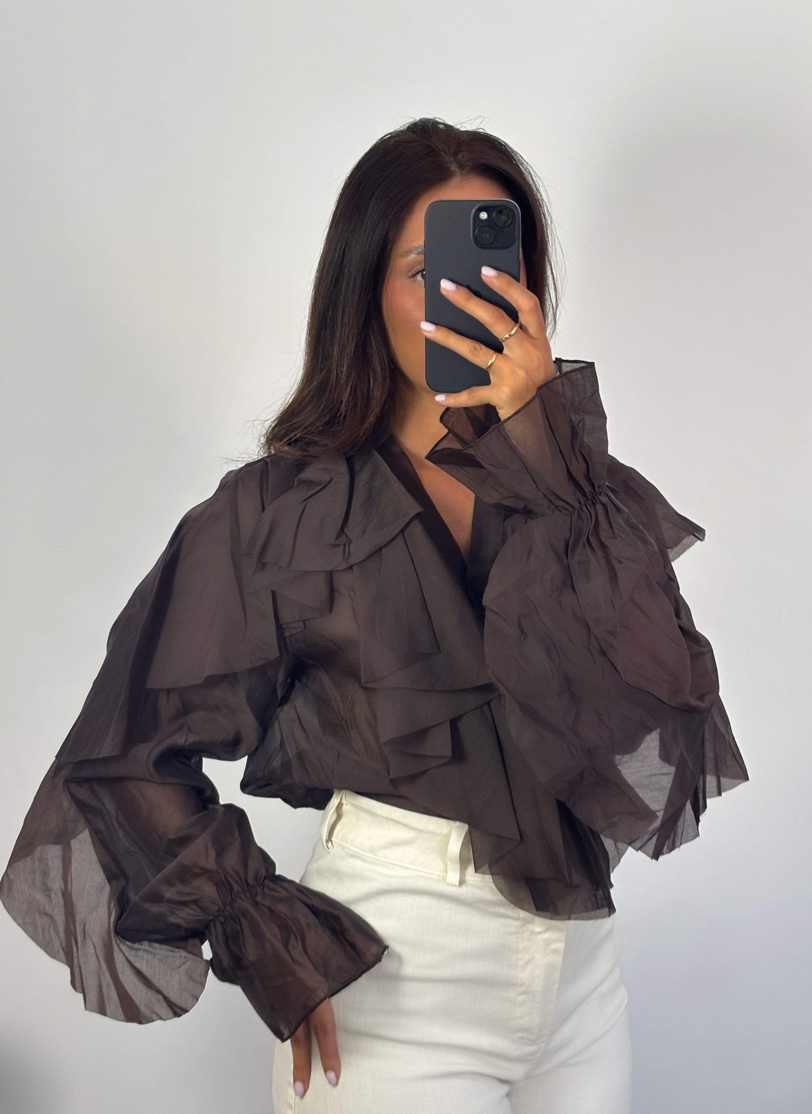 Camisa Romántica Volantes Marrón Chocolate