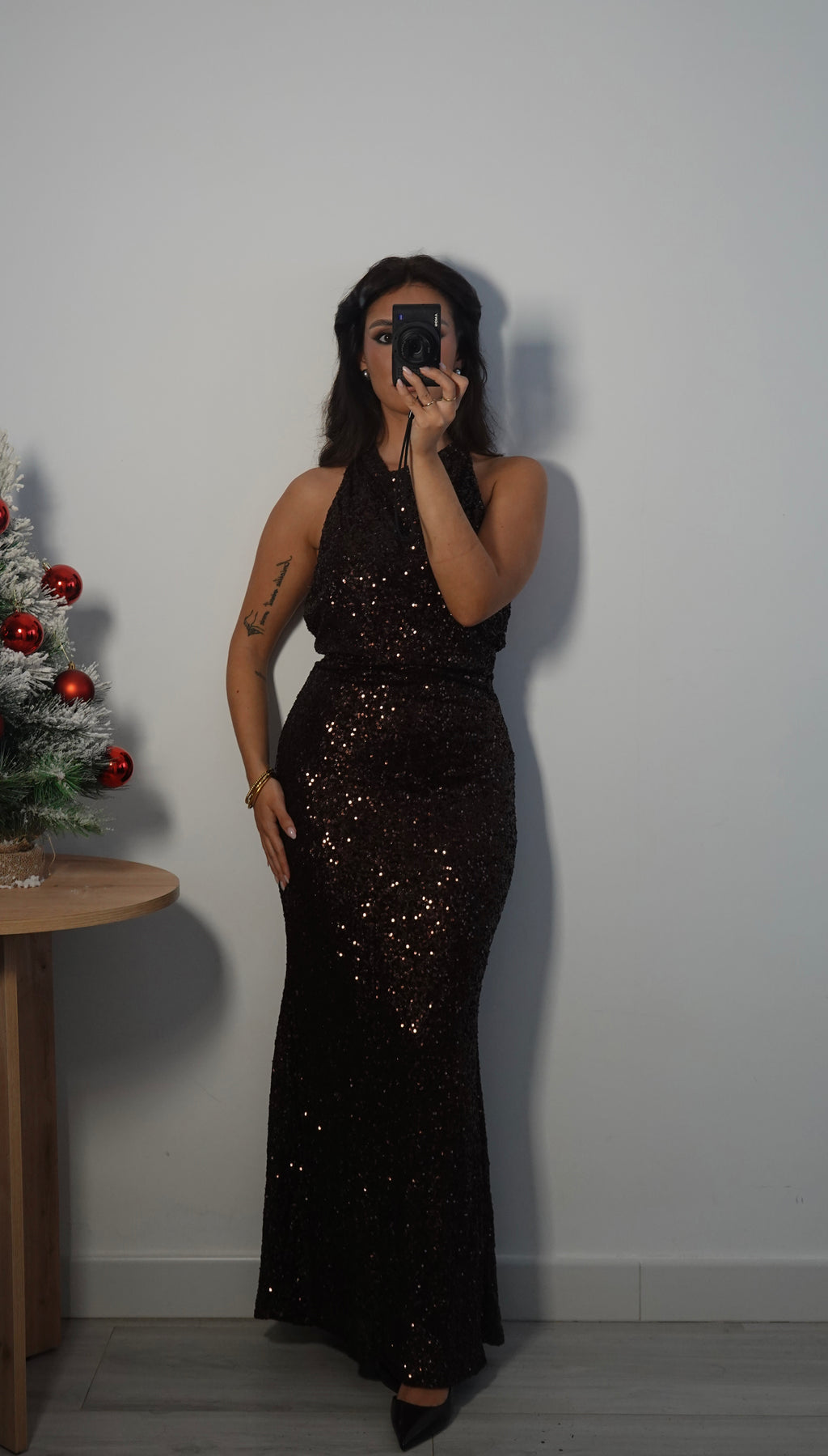 Vestido Lentejuelas Halter Marrón