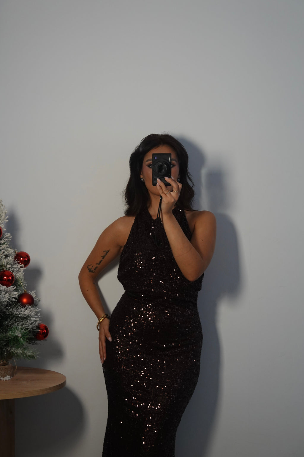 Vestido Lentejuelas Halter Marrón