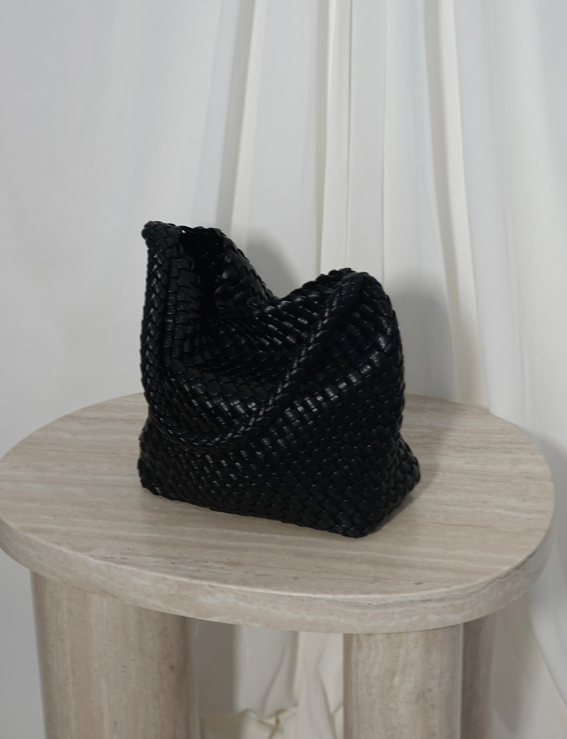 Bolso Trenzado Negro M
