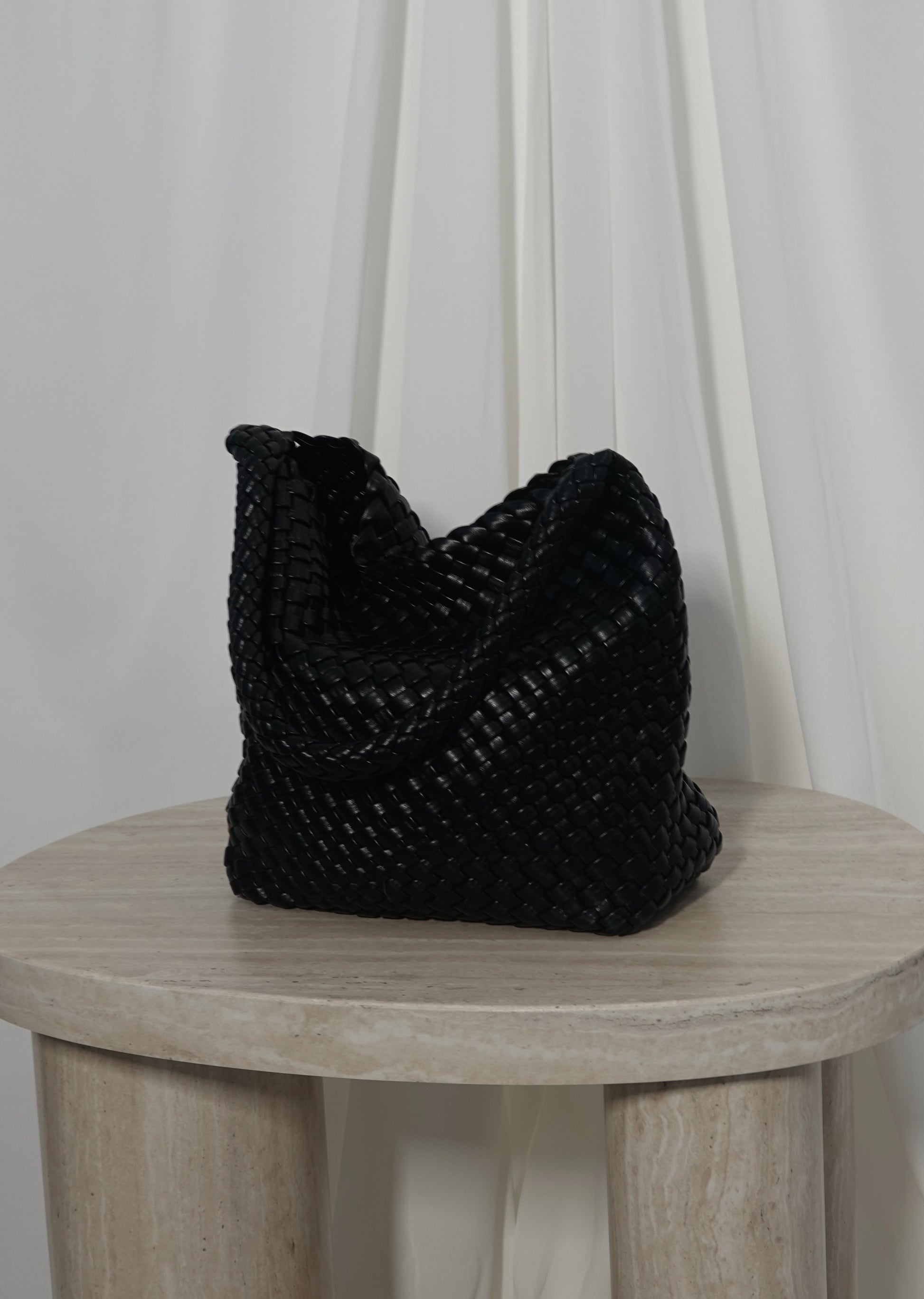 Bolso Trenzado Negro M