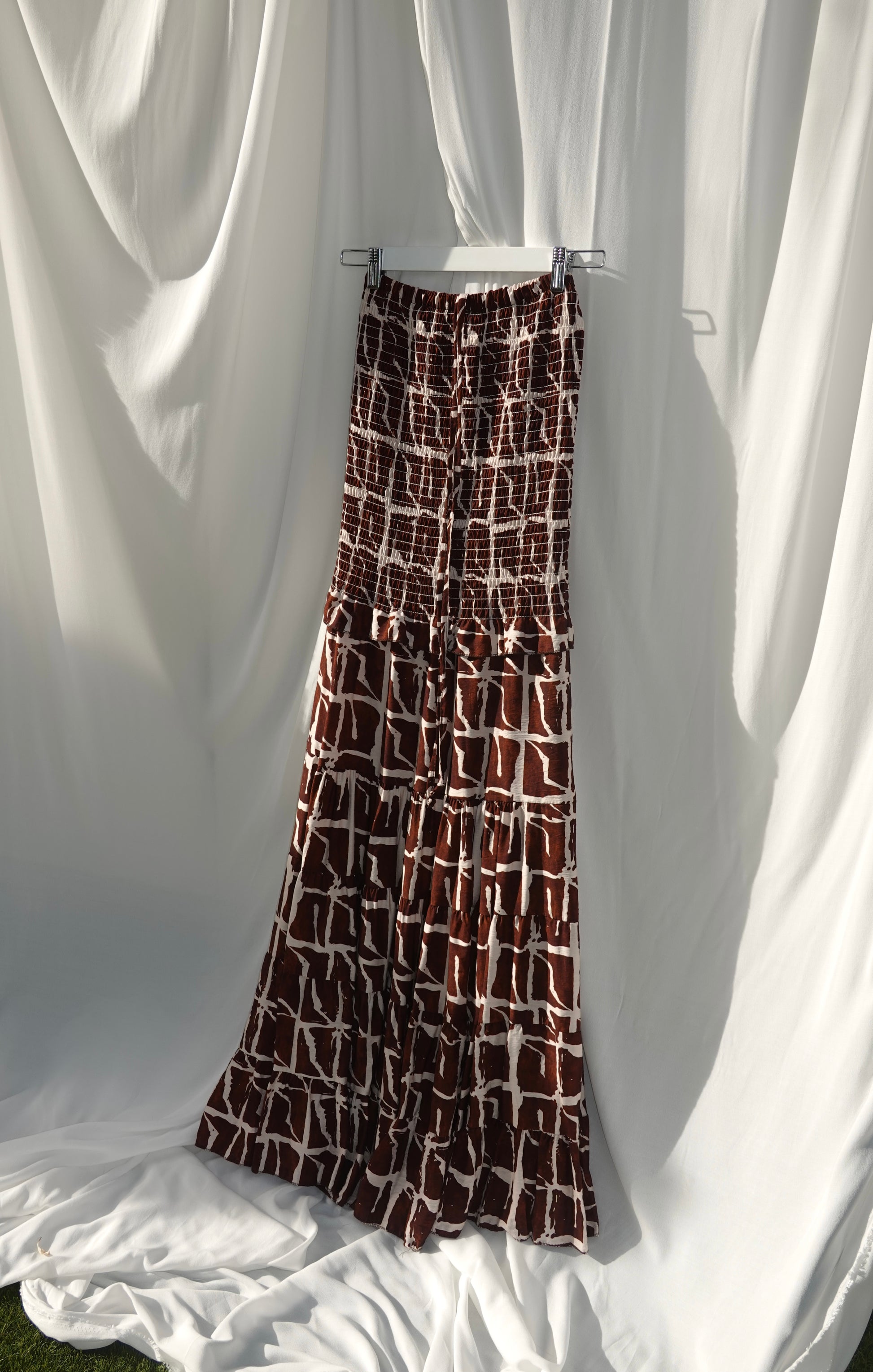 VESTIDO ESTAMPADO LUA MARRON