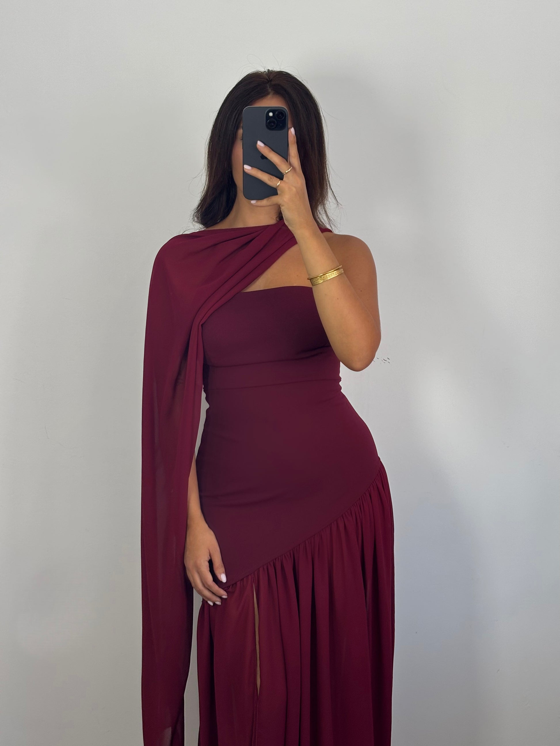 Vestido Asimétrico Capa