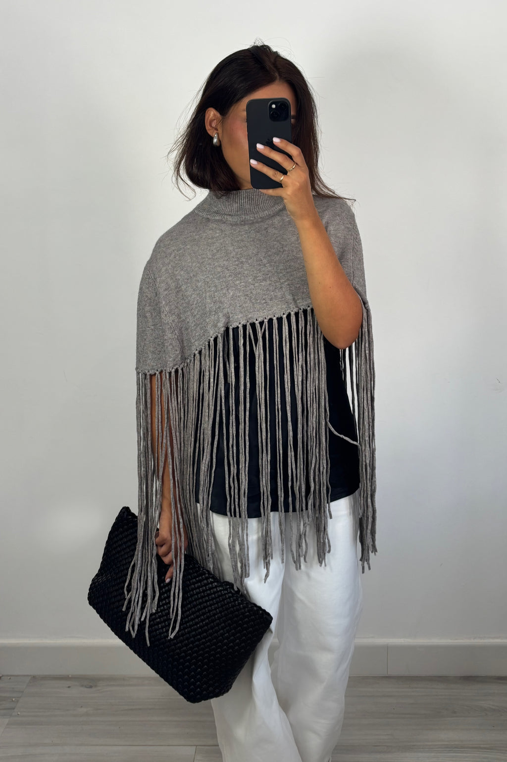 Capa Gris Flecos