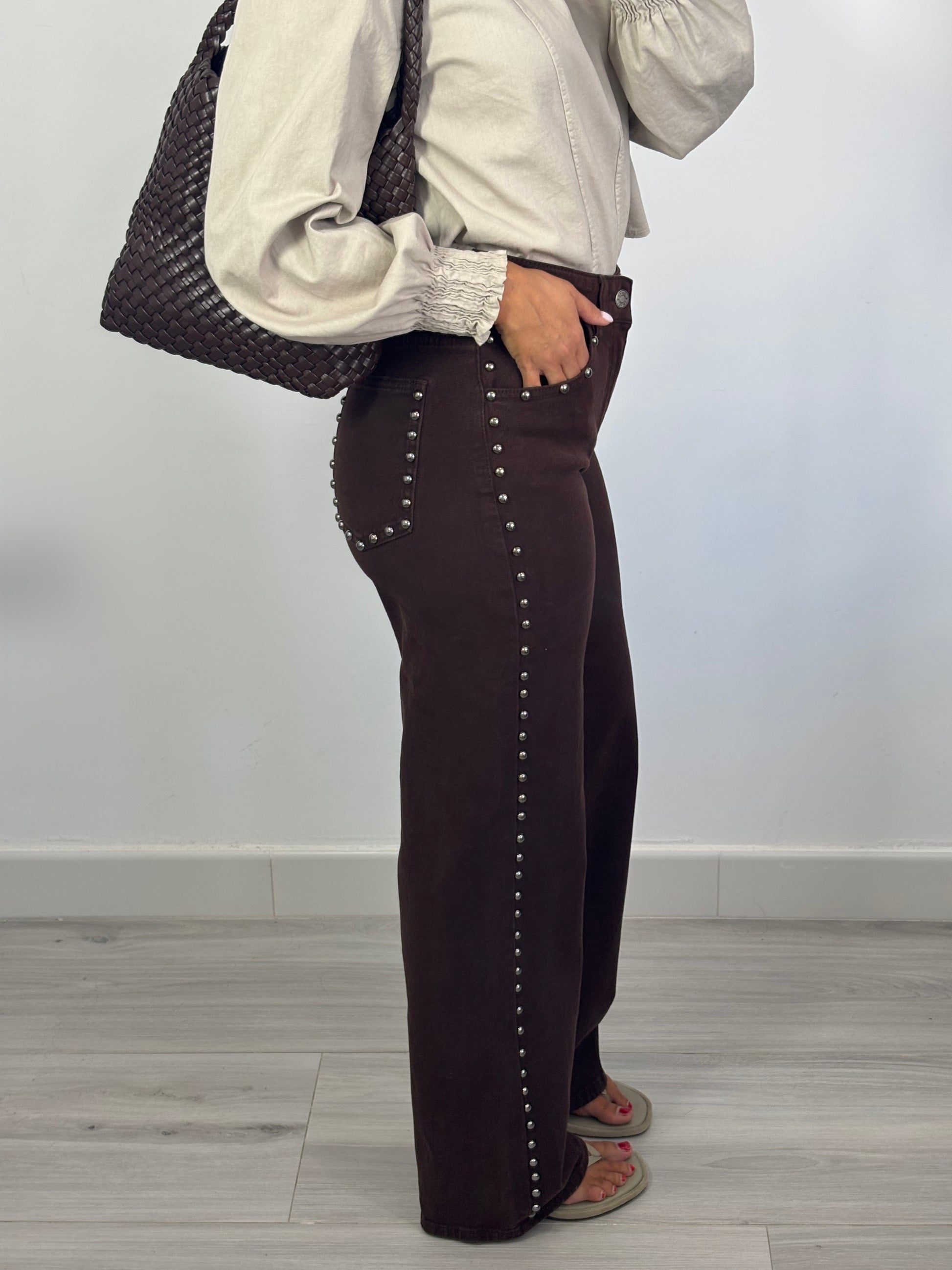 Pantalon Tachas Marrón